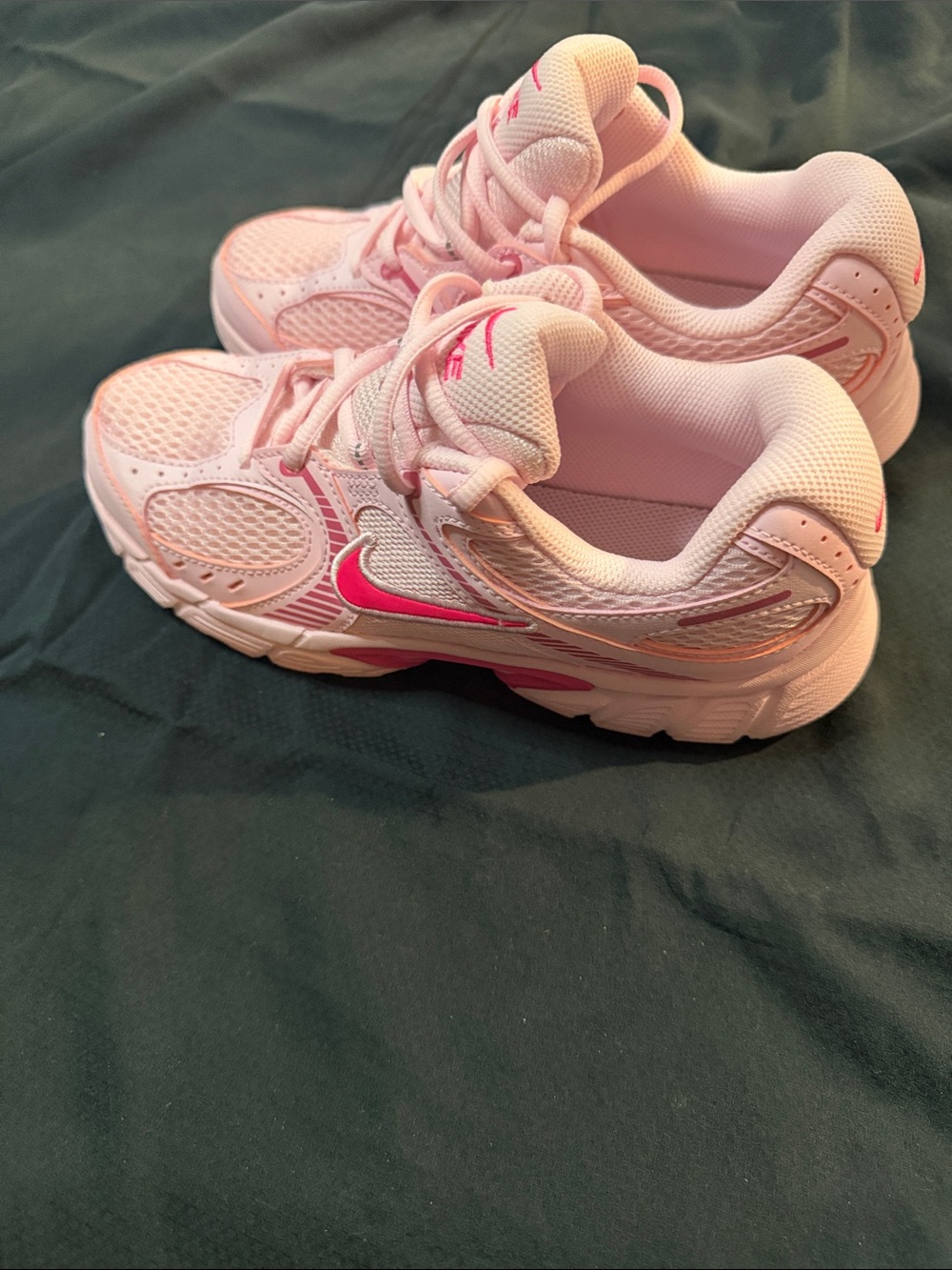Nike Kids' V5 RNR Pink Athletic Sneakers 4.5Y